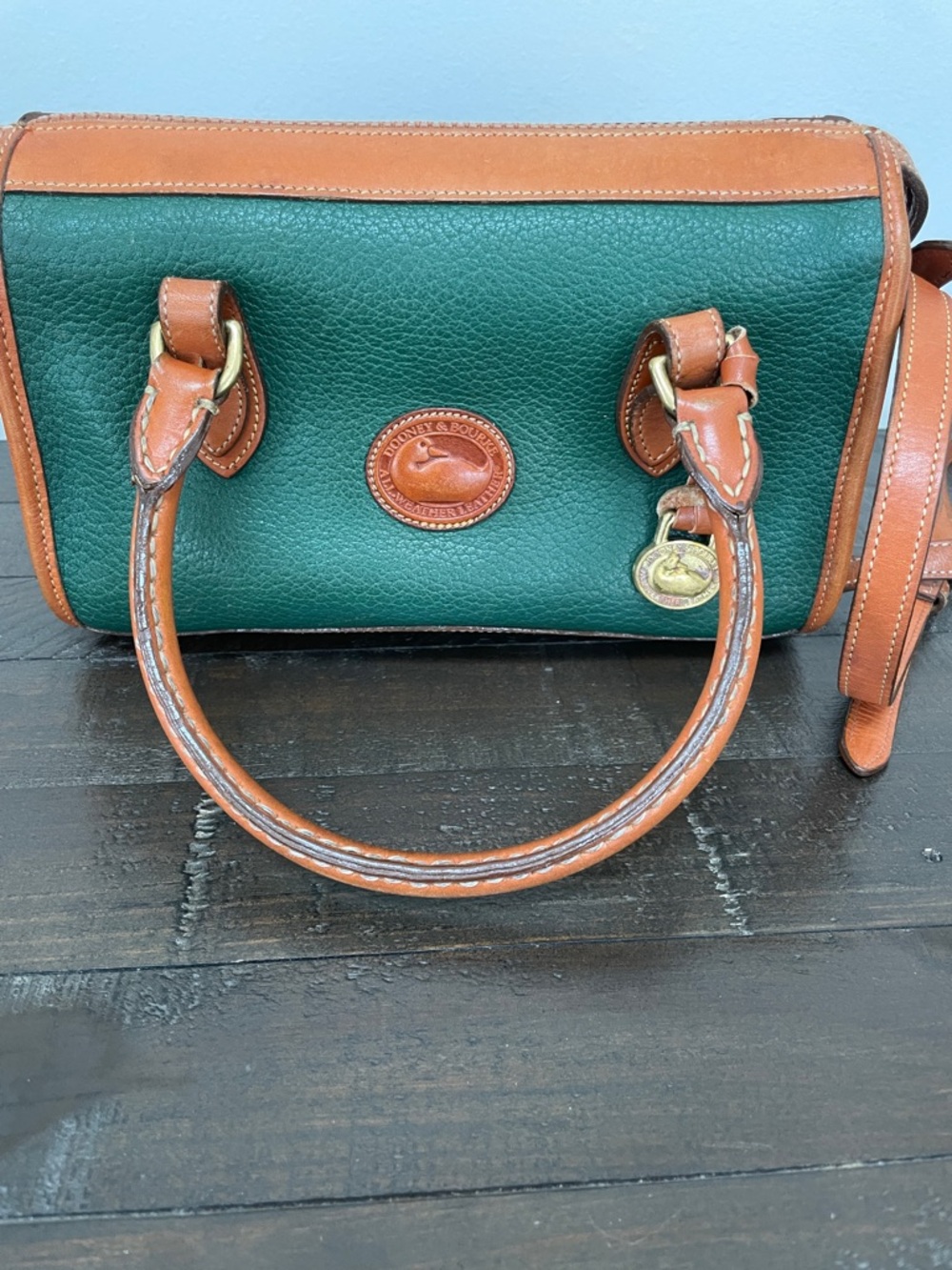 Vintage Dooney and Bourke Doctor Bag - Picture 5 of 14